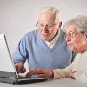 Услуги в сфере дополнительного образования граждан пожилого возраста